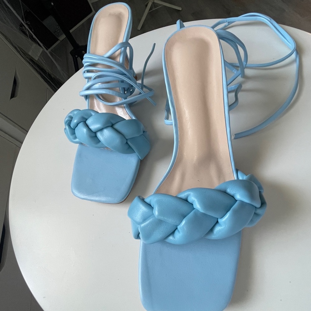 SHEIN Stylish Blue Strappy Sandals (New, NEVER WORN)